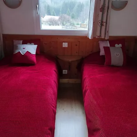 54m With Terrace In Appartement